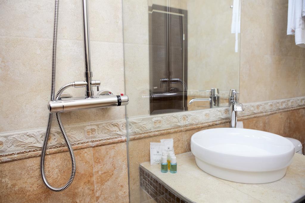 Garni Hotel Fortuna 贝尔格莱德 客房 照片