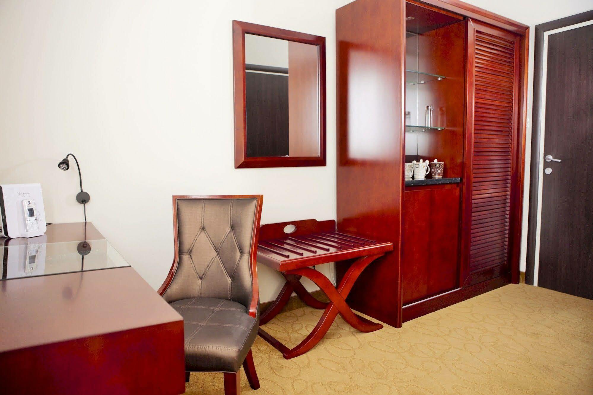 Garni Hotel Fortuna 贝尔格莱德 外观 照片